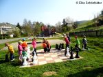 Schach Dorfplatz Kindergarten Bild2